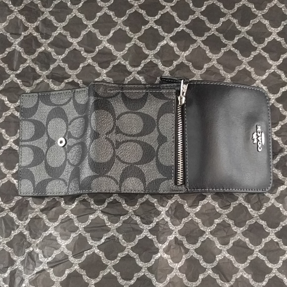 Coach wallet - Picture 4 of 4